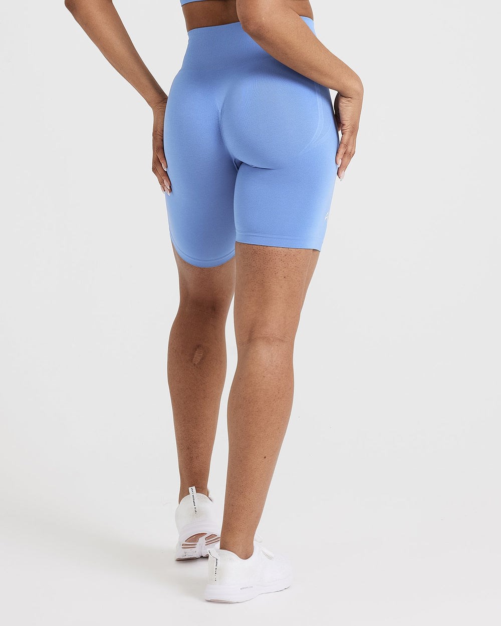 Oner Active Effortless Seamless Cycling Shorts Hell | 60VXTHABK