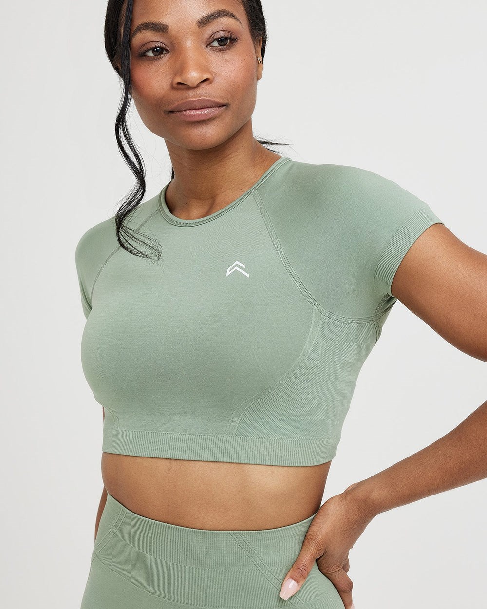 Oner Active Effortless Seamless Kurzes Sleeve Crop Top Sage | 15ZCDXPRN