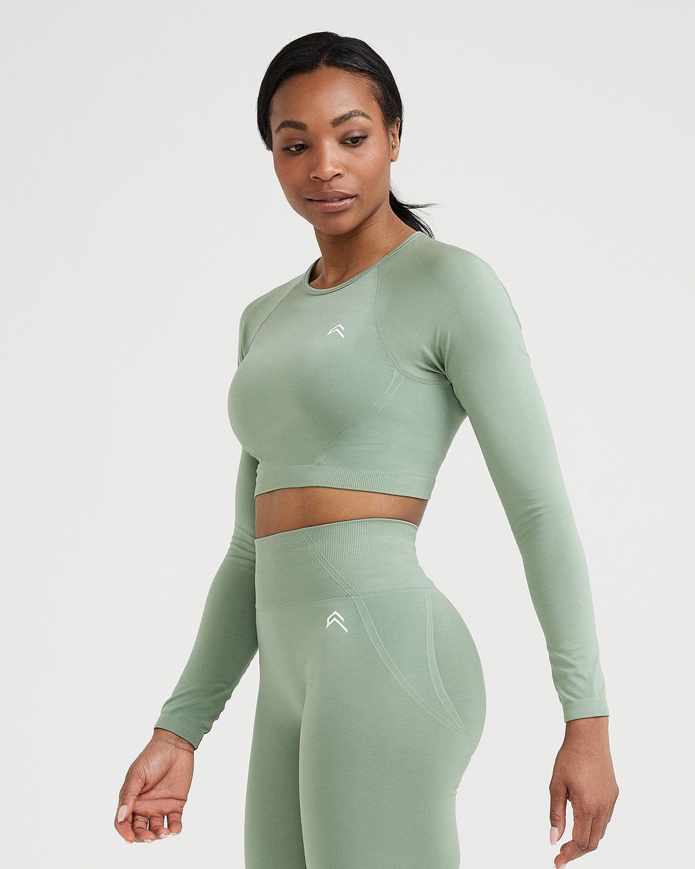 Oner Active Effortless Seamless Long Sleeve Crop Top Sage | 76BAOZUFP