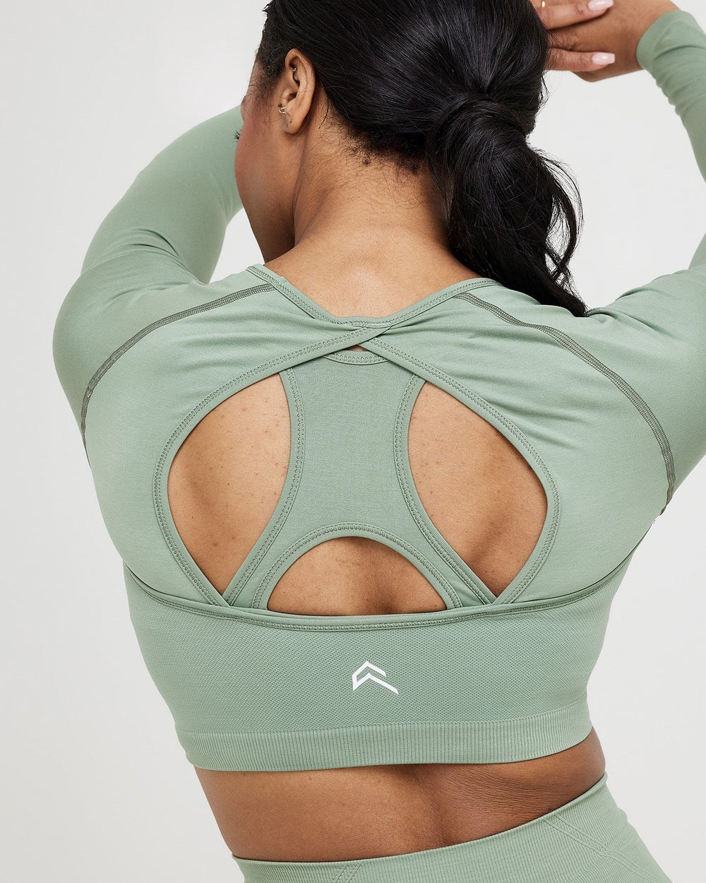 Oner Active Effortless Seamless Long Sleeve Crop Top Sage | 76BAOZUFP