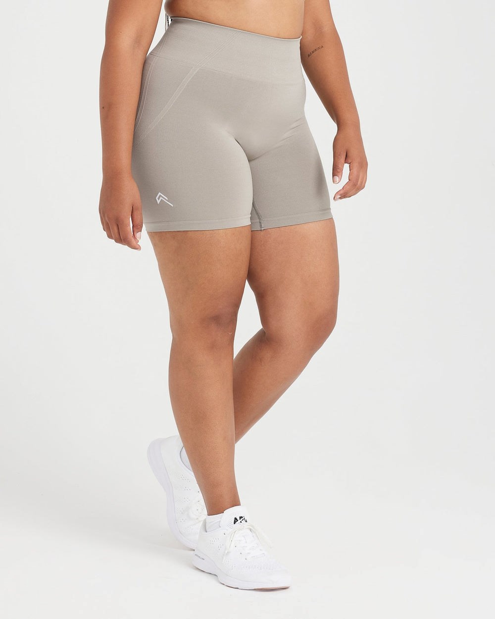 Oner Active Effortless Seamless Shorts Warm Sand | 19YSLNZGJ