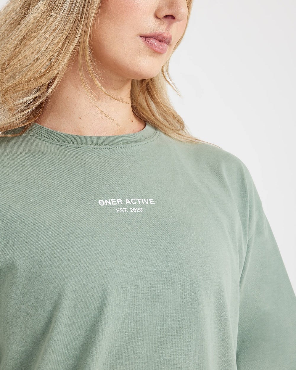 Oner Active Graphic Oversized Kurzes Sleeve Tee Washed Sage | 90ZTCRJUP