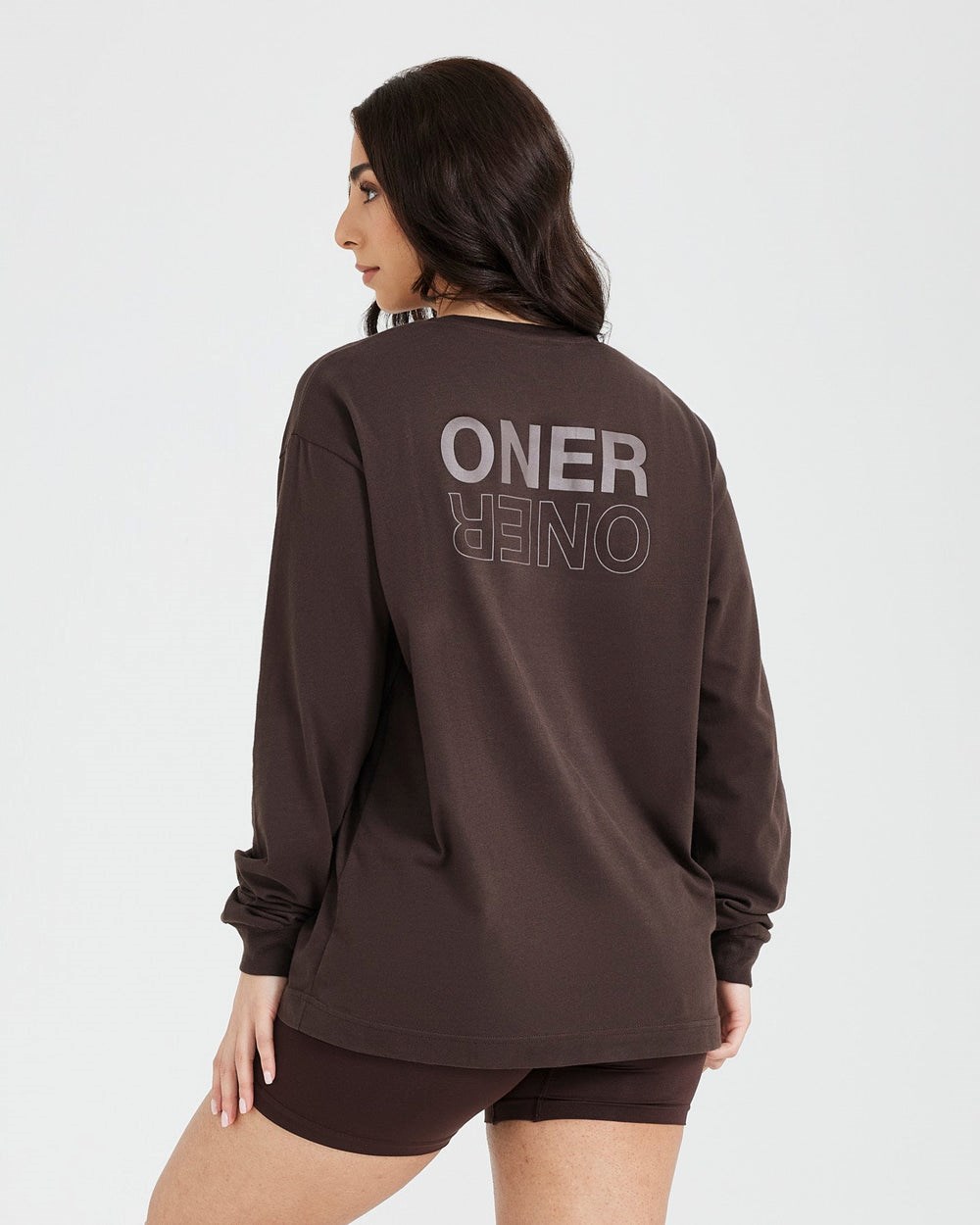 Oner Active Klassische Mirror Graphic Oversized Long Sleeve Top Washed 70% Cocoa | 53ZRGQELX