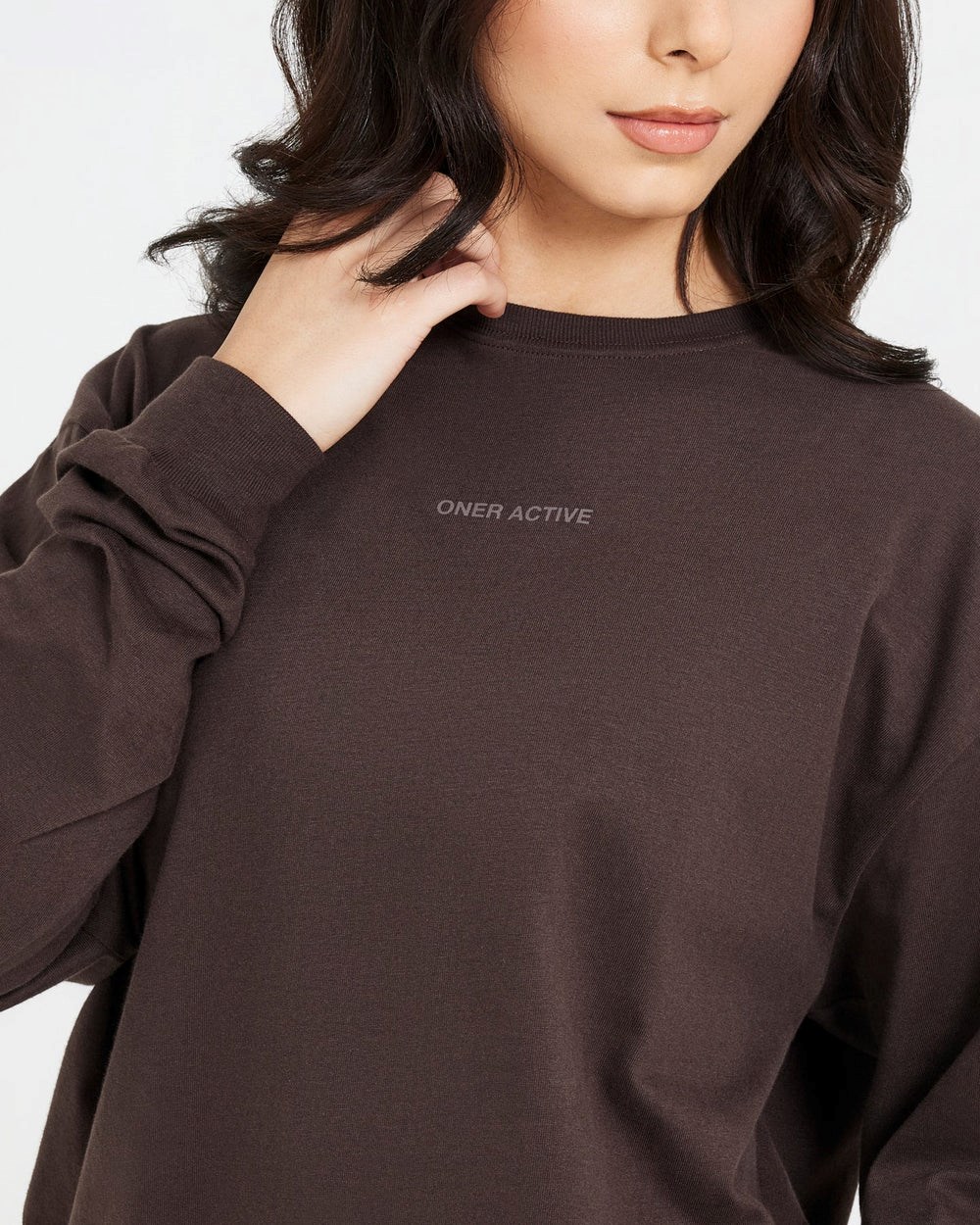 Oner Active Klassische Mirror Graphic Oversized Long Sleeve Top Washed 70% Cocoa | 53ZRGQELX